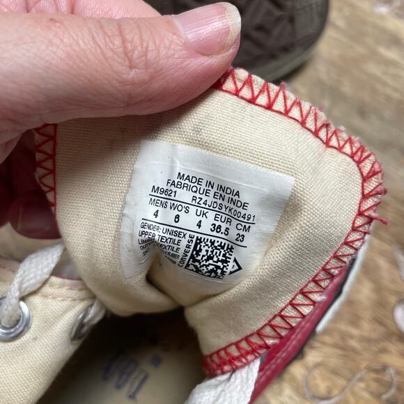 Converse All Star Womens 6 Mens 4 Red Hi Top Lace Up Shoes Sneakers Casual - Picture 7 of 7